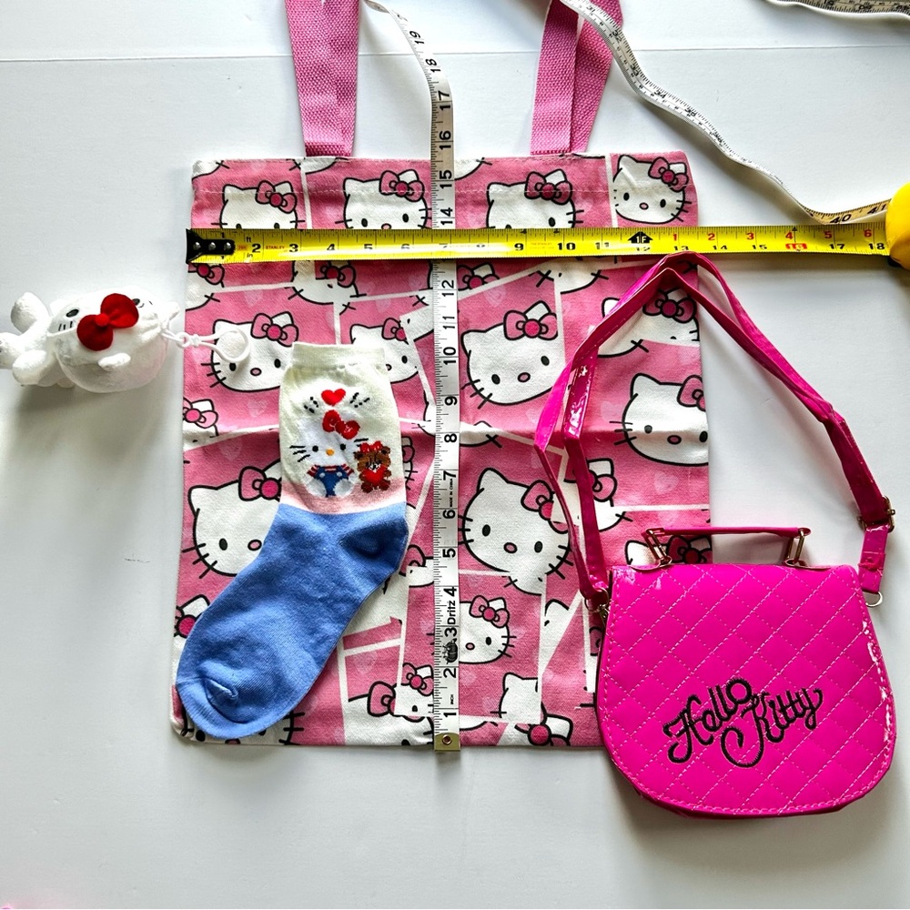 💝(HK0016) Hello Kitty Lover’s Adorable 9-Piece Tote Bag Bundle - Picture 4 of 11